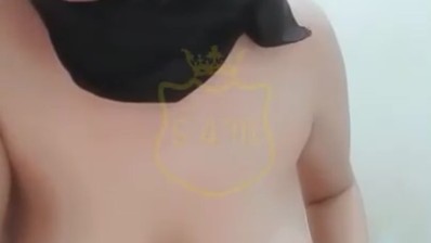 Jilbab Hitam Telanjang Show Remas TT