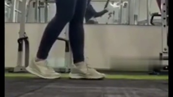 Bokep Premium Sex Ukhti Jilbab Eksib di Gym