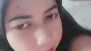 Miss Rain Hijab Hitam Show Ewe Sama Brondong