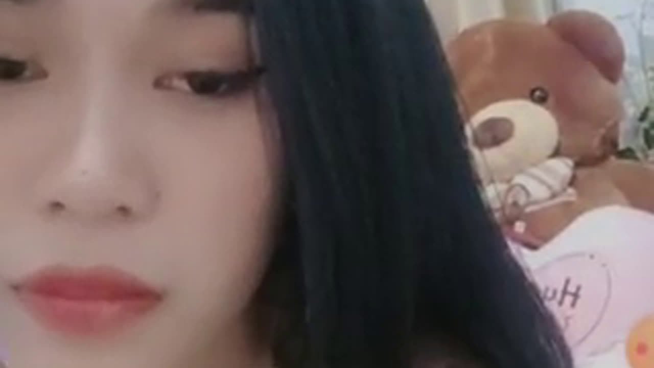 Mbak Mia Seksi Nakal Menggoda