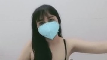 Miss Kasih Bugil Jembut Lebat Omek Show