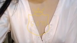 Review Body Dedek Selly Body Curvy Toketnya Pas