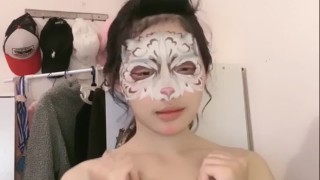 Tocil Ebot Sambil Remas TT Celana Jeans Pendek Dream