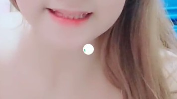 PEWE Cewek Pirang Mulus Colmek