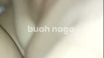 Bokep Premium Budhe Dian Minta Tolong Daftarin Akun Tinder