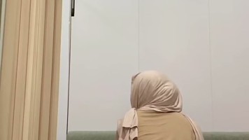 Main Di Sofa Dengan Binor Hijab Malay